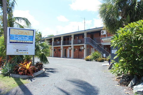 Sarina Beach Motel - Hotel VIC 2