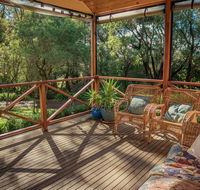 Secluded homestead amongst the trees - Hotel VIC