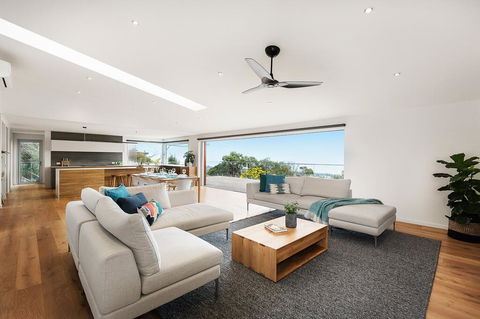Skyluxe Luxury Retreat With Water Views And Deluxe Interior From Every Room - Hotel VIC 0