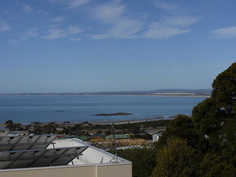 Spectacular Holiday Living - Hotel VIC 2