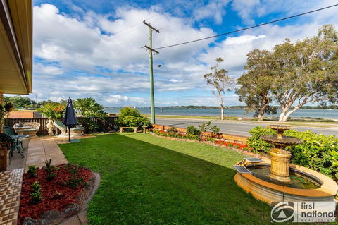 Spoil Yourself With The Perfect Position Of This First Floor Unit - Hotel VIC 0