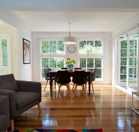 Strahan House - Hotel VIC