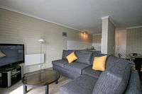 Summit 12/35 Clyde Street