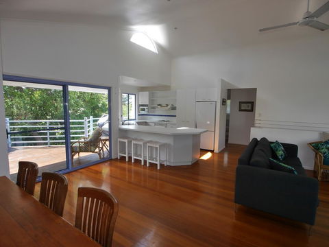 Sunleith - Hotel VIC 2