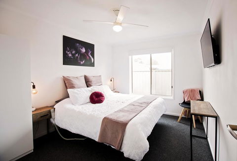 Sunny Shackell - Echuca Moama Holiday Accommodation - Hotel VIC 0