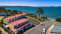 Book Swansea Accommodation Vacations Hotel VIC Hotel VIC