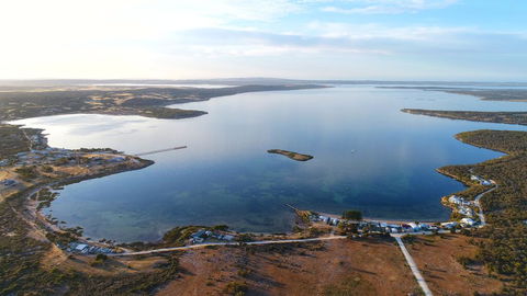 Tall Pines Beach House At Mount Dutton Bay (part Of Coffin Bay Waterways) - Hotel VIC 0