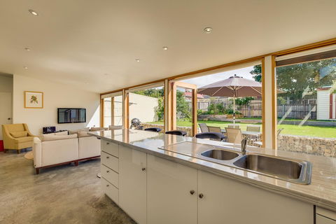 Brampton Cottage - Hotel VIC 18