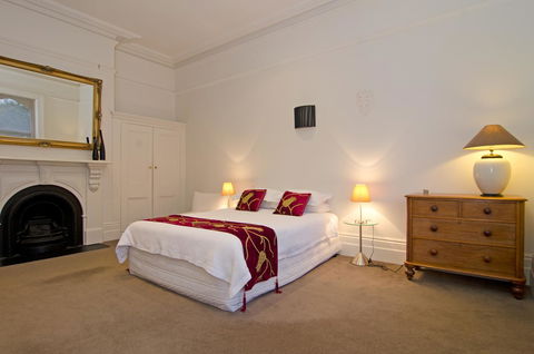 Roxburgh House Apartments - Hotel VIC 25