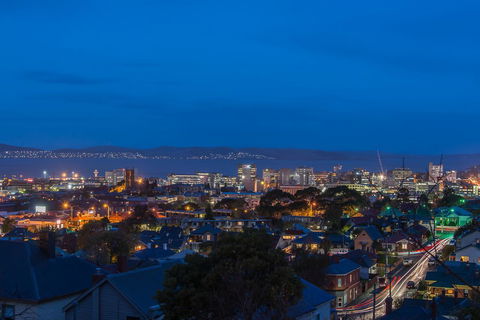 City Lights - Hotel VIC 12