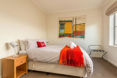 City Lights - Hotel VIC 13