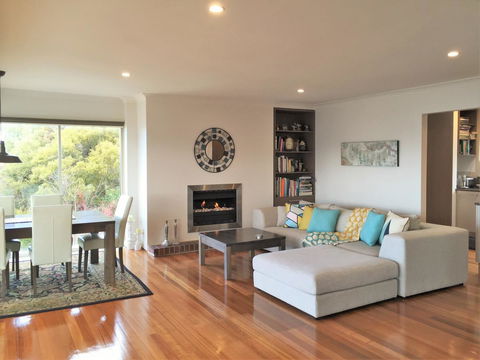 Sunrise On The Bay - Hotel VIC 9