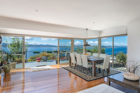 Sunrise On The Bay - Hotel VIC 0