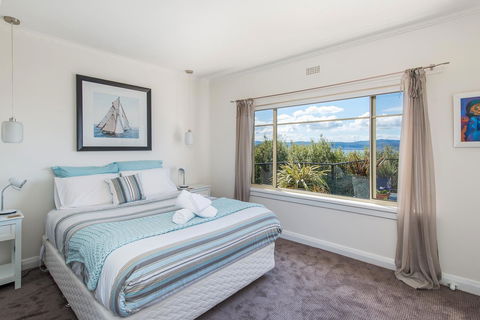 Sunrise On The Bay - Hotel VIC 14