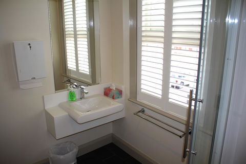 The Tasmanian Inn - Hotel VIC 32