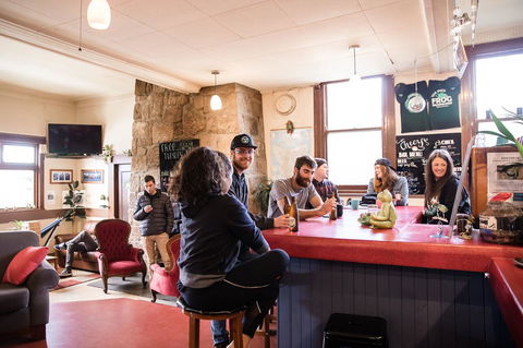 The Pickled Frog - Hotel VIC 2