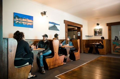 The Pickled Frog - Hotel VIC 4