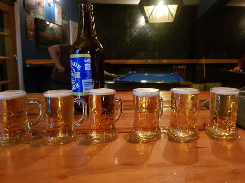 Little Nee's - Hotel VIC 12