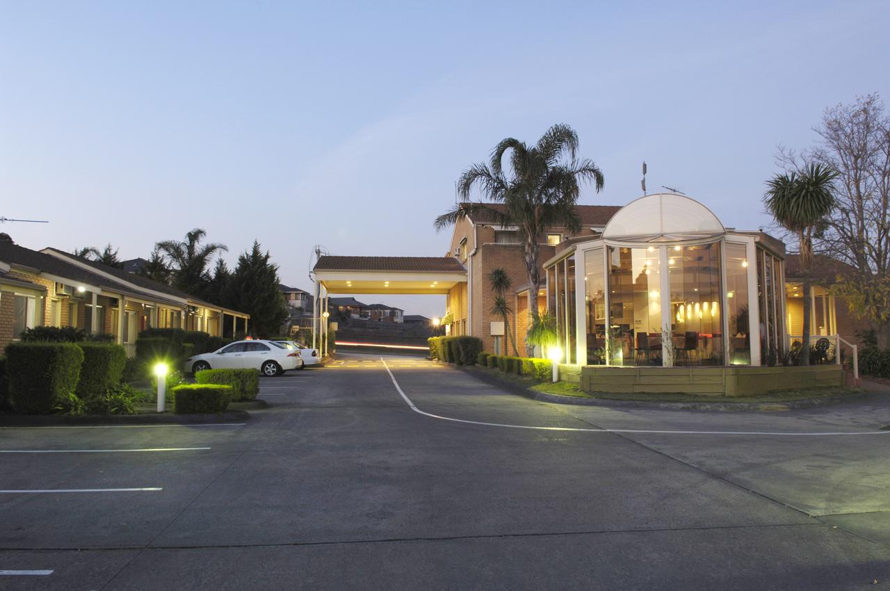 Attwood VIC Hotel VIC