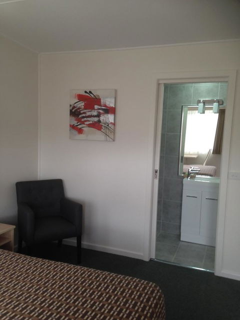 Beachcomber Motel & Apartments - Hotel VIC 25