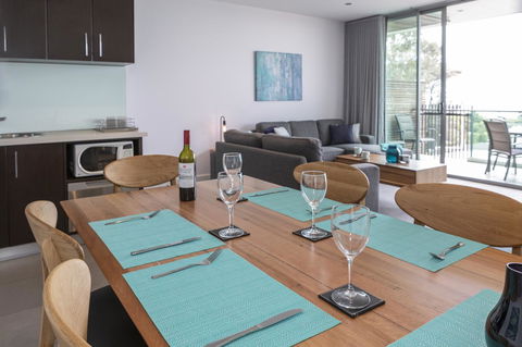 The Dolphin Apartments - Hotel VIC 20