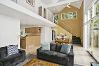 Book Ocean Grove Accommodation Vacations Hotel VIC Hotel VIC