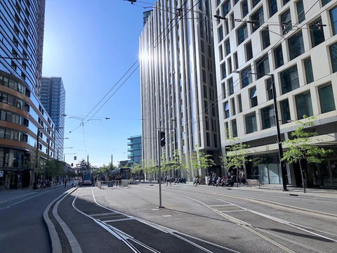 Pride Docklands Waterfront Apartment City View - Hotel VIC 4