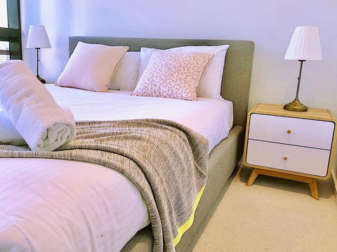 Pride Docklands Waterfront Apartment City View - Hotel VIC 25