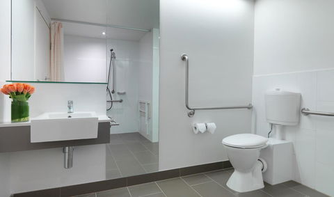 Travelodge Hotel Melbourne Docklands - Hotel VIC 19