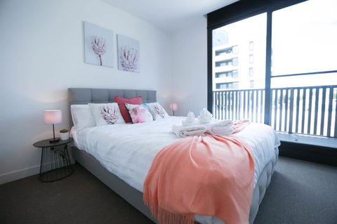 Box Hill 2 Bedroom Apt (La Maison) 02 - Hotel VIC 3
