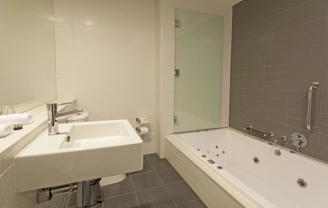Causeway 353 Hotel - Hotel VIC 9