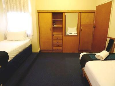 Amara Springs Guest House - Hotel VIC 28