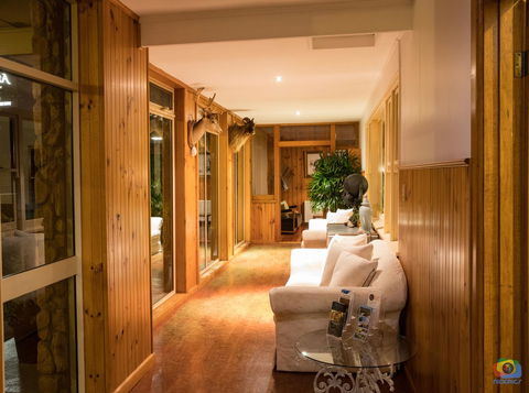 Amara Springs Guest House - Hotel VIC 20