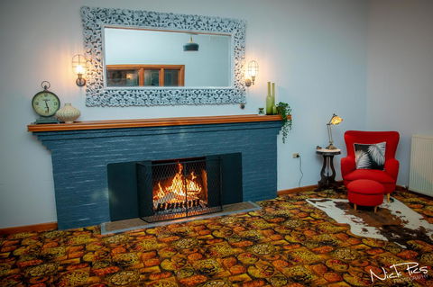 Amara Springs Guest House - Hotel VIC 9