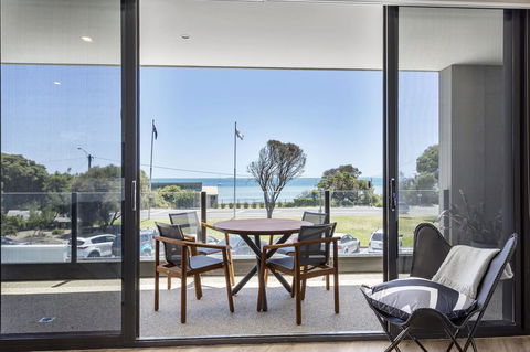 Blairgowrie Apartment 1 - On The Beach - Hotel VIC 0