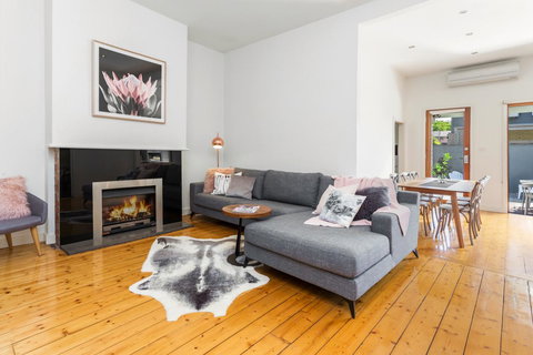 Central Bendigo Cottage, Walk To Everywhere!! - Hotel VIC 0