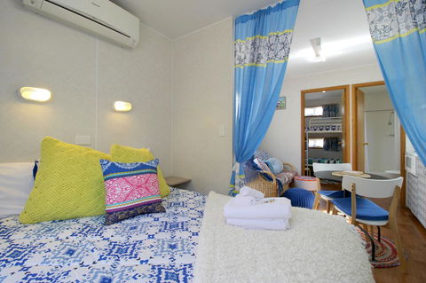 Kanasta Caravan Park - Hotel VIC 25