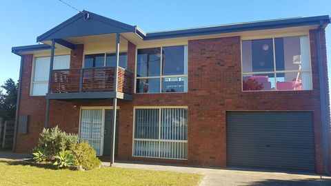 Sunsets On Martyrs Luxury Coastal Beach House Peterborough - Hotel VIC 23