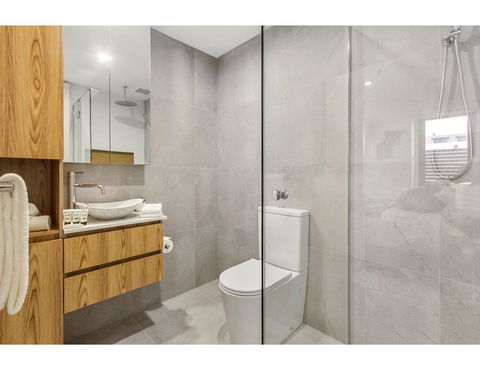 Boutique Apartment In Quiet, Sought-after Suburb - Hotel VIC 5