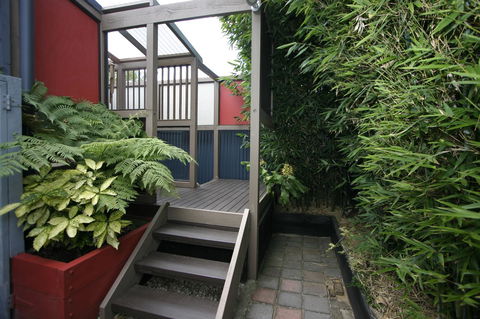Azen Haven - Hotel VIC 25