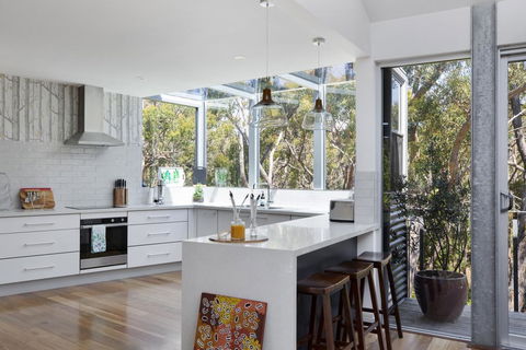 The Bird House - Hotel VIC 1