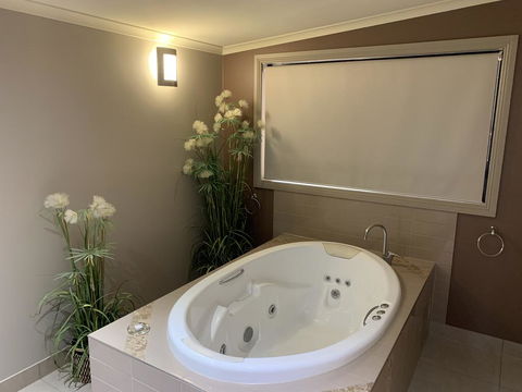 The Lodges Two - Hotel VIC 2
