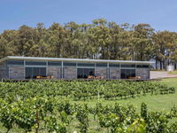 Book Pokolbin Accommodation Vacations Hotel VIC Hotel VIC