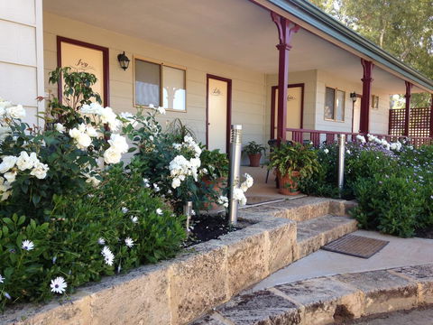 The Nosh & Nod - Avon Terrace - Hotel VIC 0