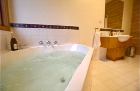 The Orchard Luxury Accommodation - Hotel VIC 2