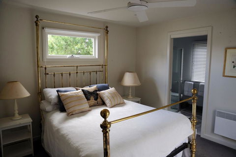 The Red Feather Inn - Hotel VIC 0