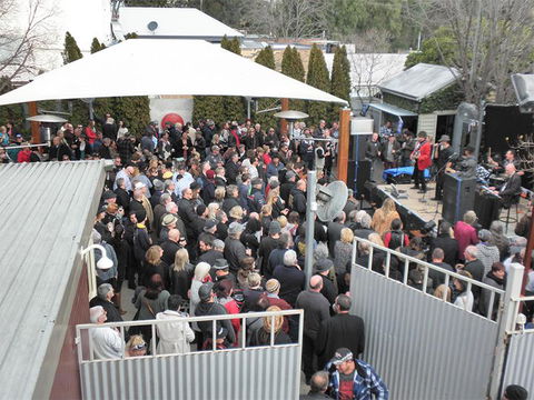 The Shamrock Hotel (Live Music Venue) - Hotel VIC 3
