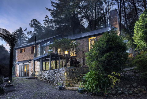 The Stone On The Hill - 3 Bedroom House - Hotel VIC 0