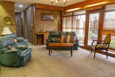 The Townhouse - Hotel VIC 1