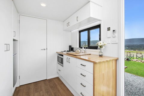 TINY HOME......BIG Views - Hotel VIC 3